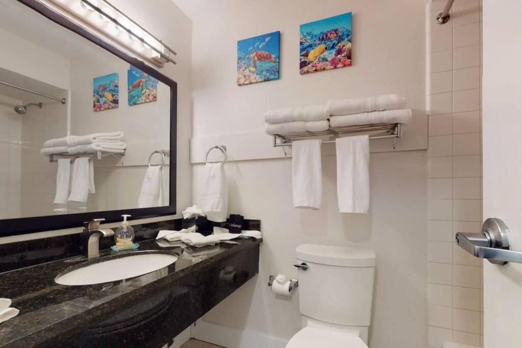 Sea Breeze, Studio 510, Beach Steps Away!+Pool+Wifi Ruskin Luaran gambar
